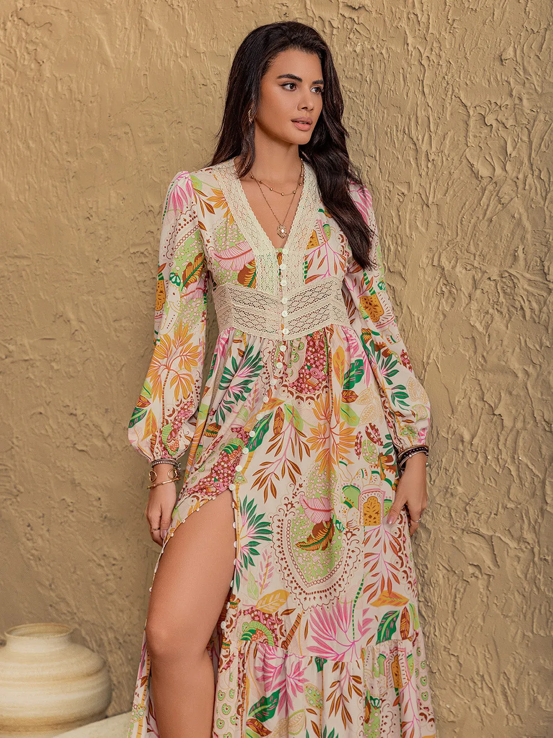 🌸 Lace Detail Printed V-Neck Long Sleeve Midi Dress 🌸