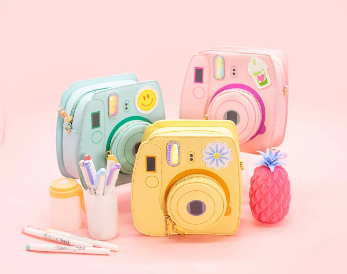 Bewaltz Oh Snap Instant Camera Handbag - Minty Blue