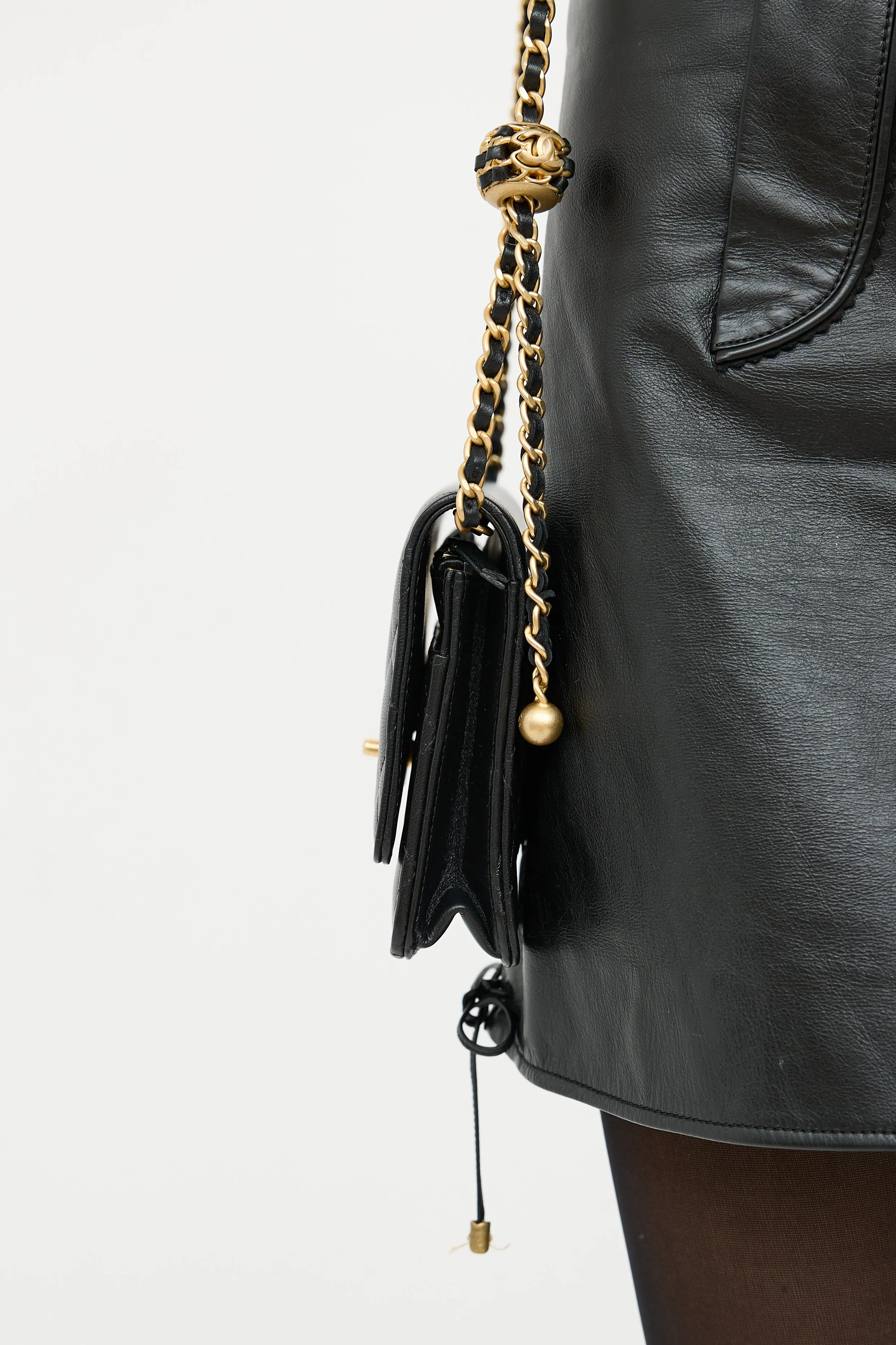 Black Leather Pearl Crush Wallet On Chain