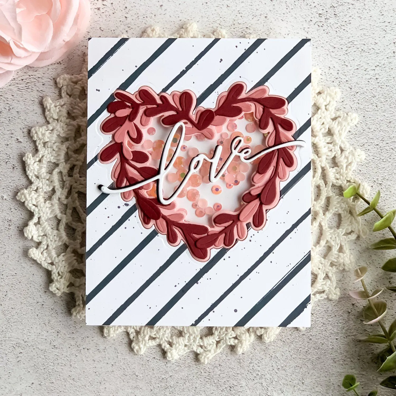 Boxwood Heart Details Die