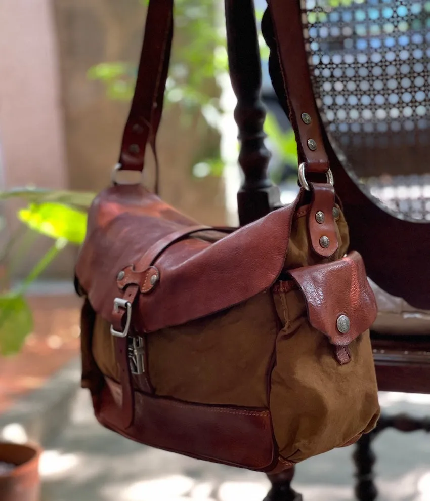 Campomaggi/Cognac Large Shoulder Bag
