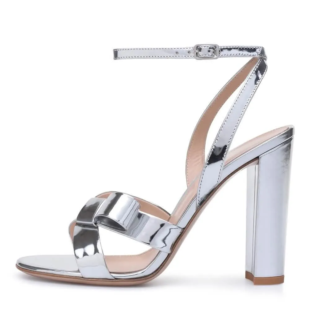 Elegant Bow Tie Chunky Heel Sandals with Chic Metal Details