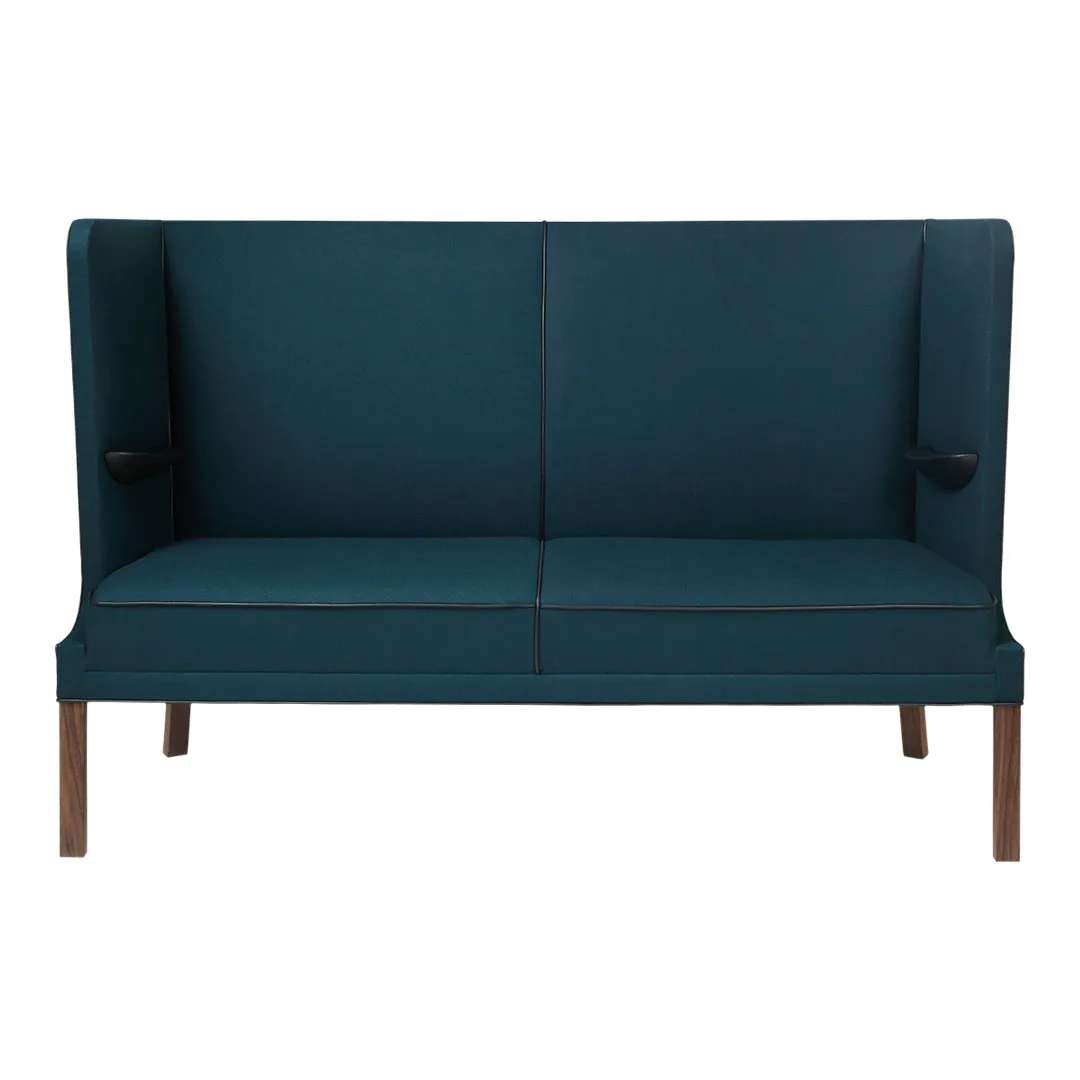 FH436 Coupe Sofa