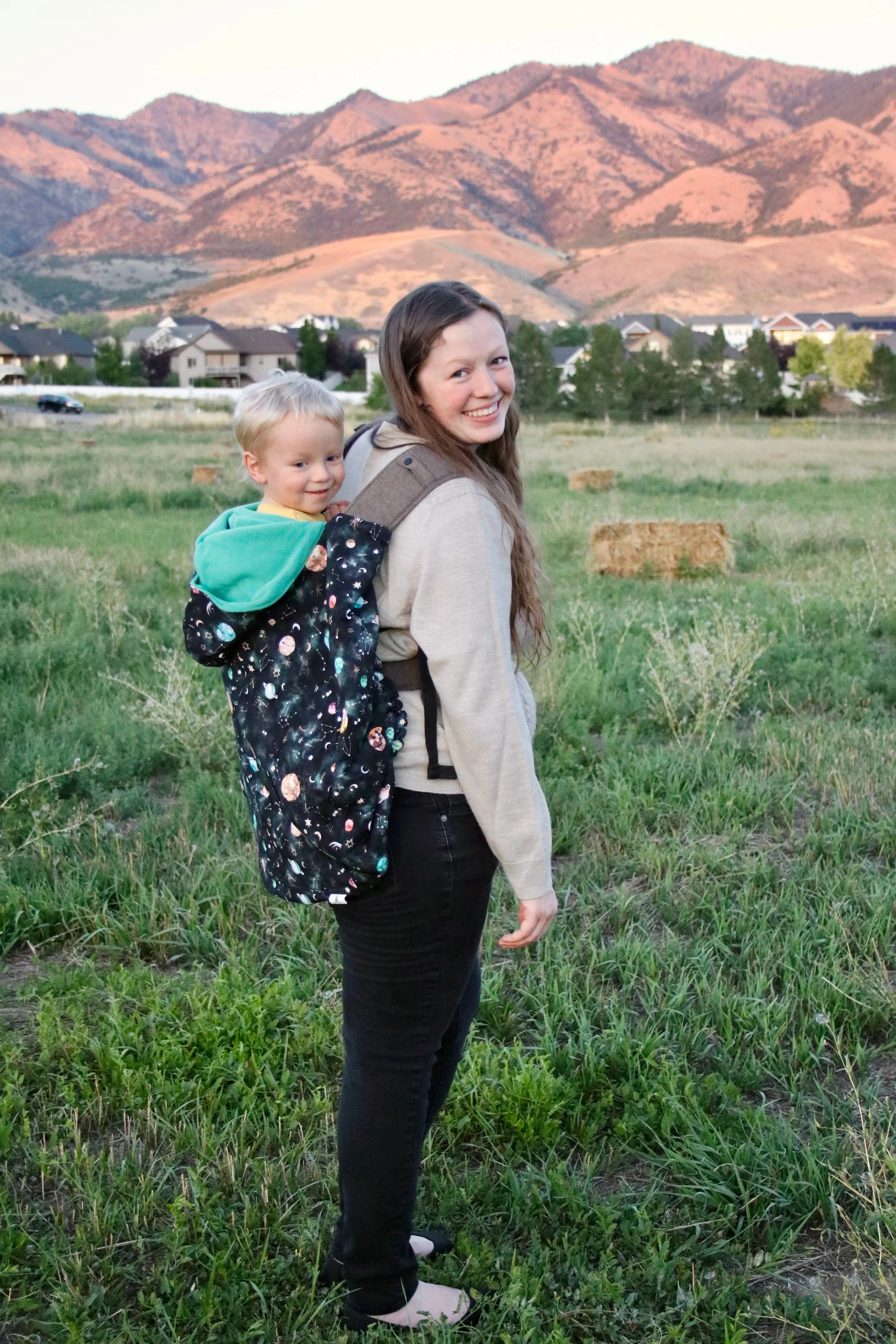 Floral Dot - Basic Carrier Cover
