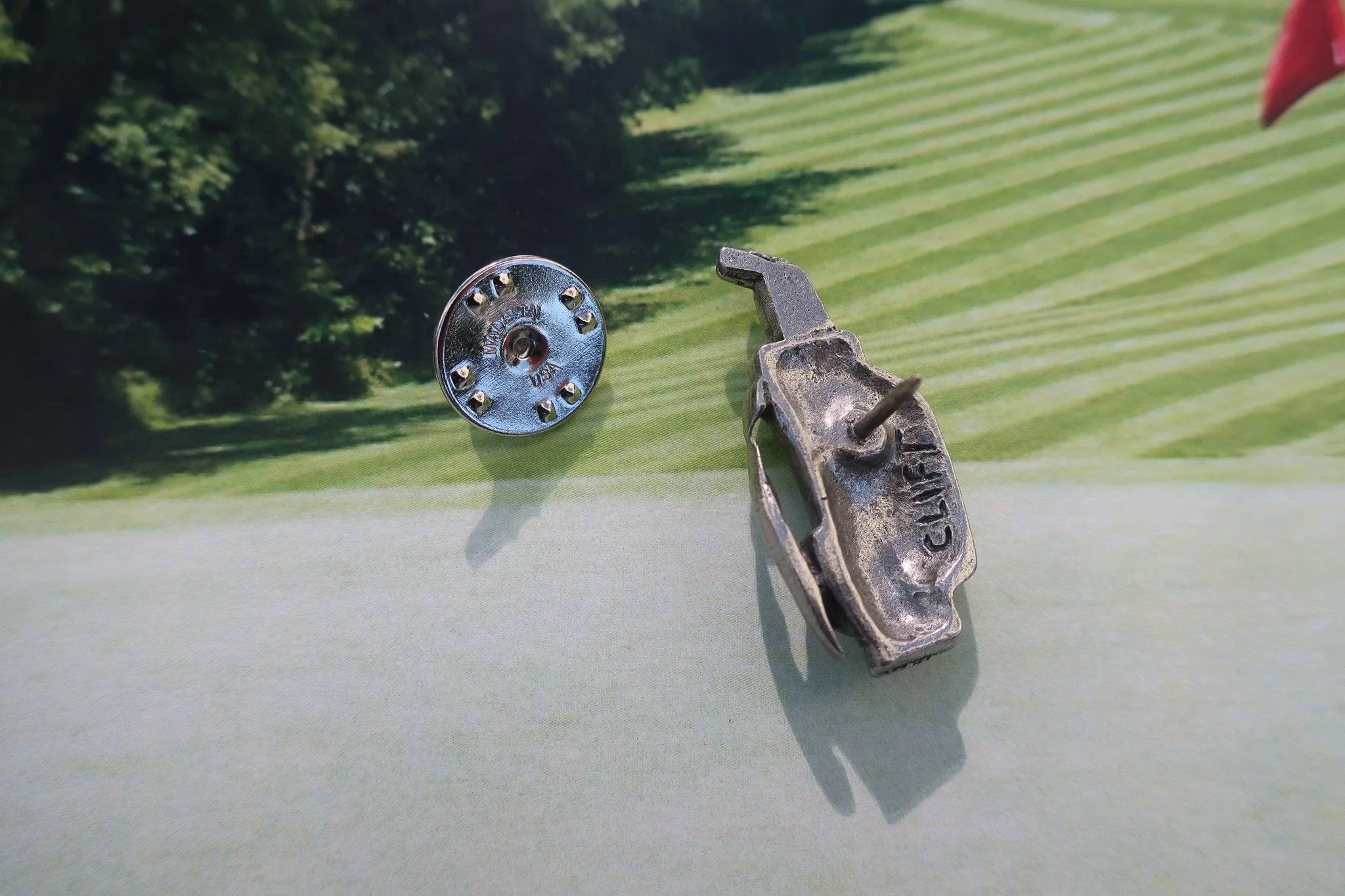 Golf Bag Lapel Pin