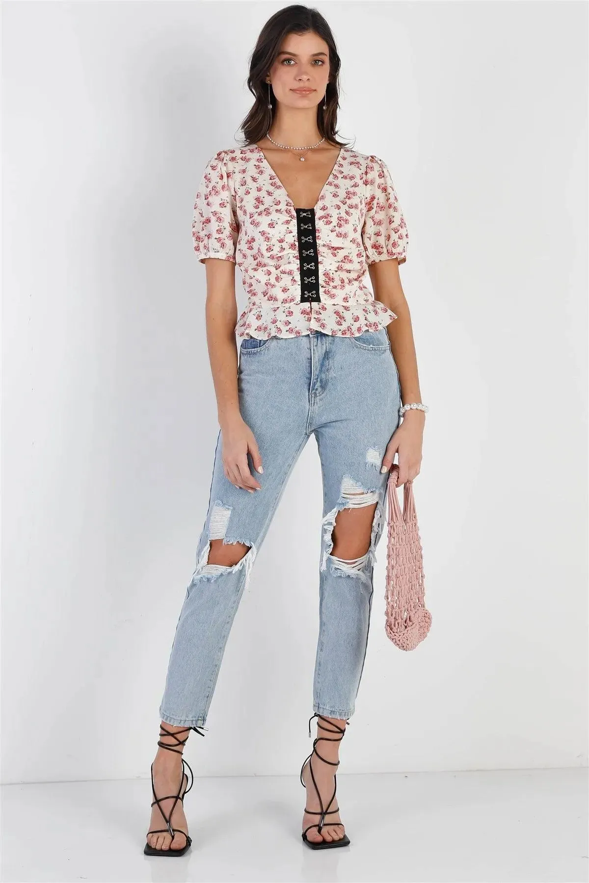 Ivory Rose Print Front Contrast Hook & Eye Detail Balloon Short Sleeve Top /1-2-2-1