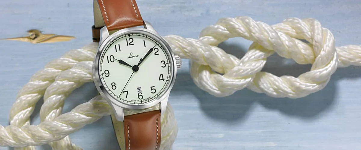 LAC Watch Navy Valencia 39