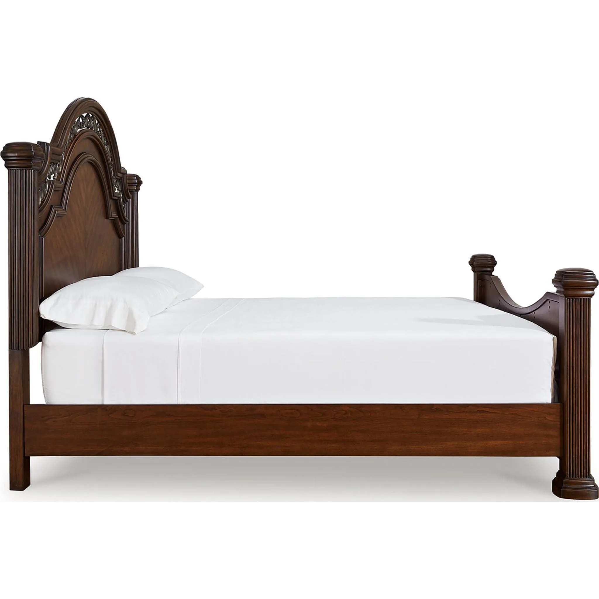 Lavinton Poster Bed