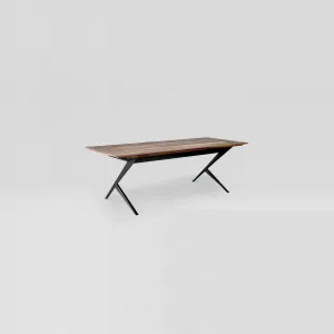 Mantis Desk