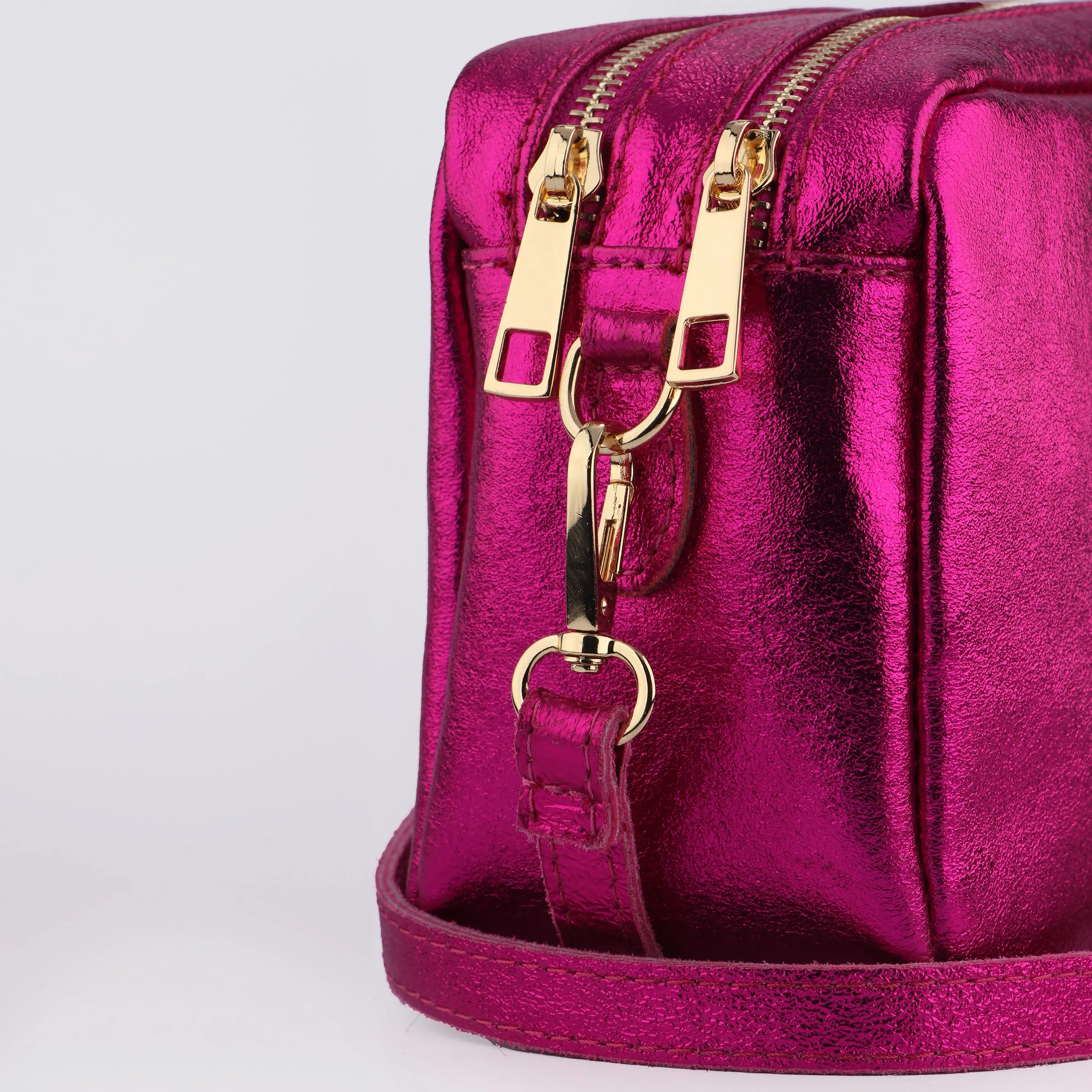 Naomi - Italian Leather Crossbody Bag - Raspberry, Metallic