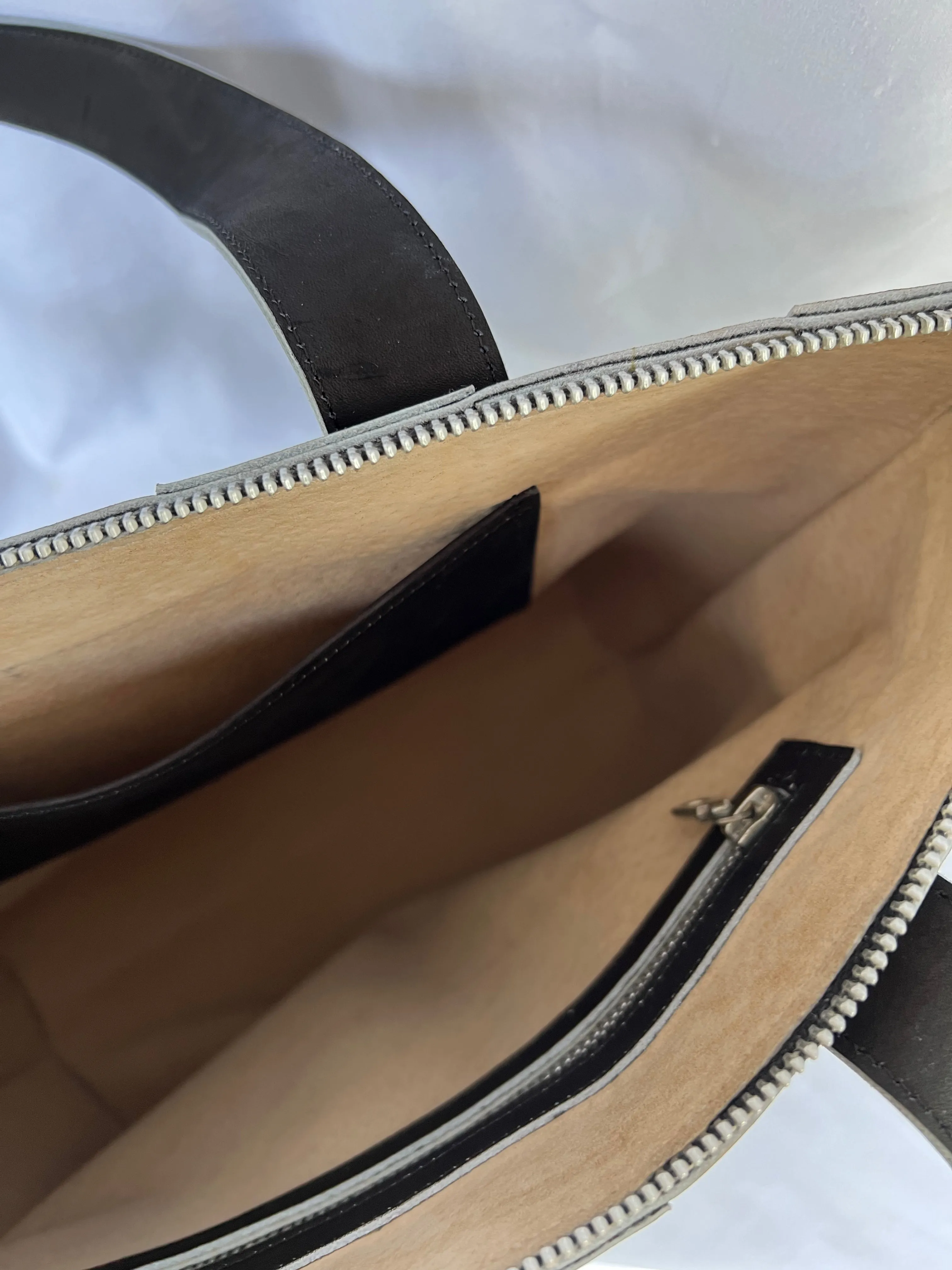 No. 275 Weaved shoulder bag