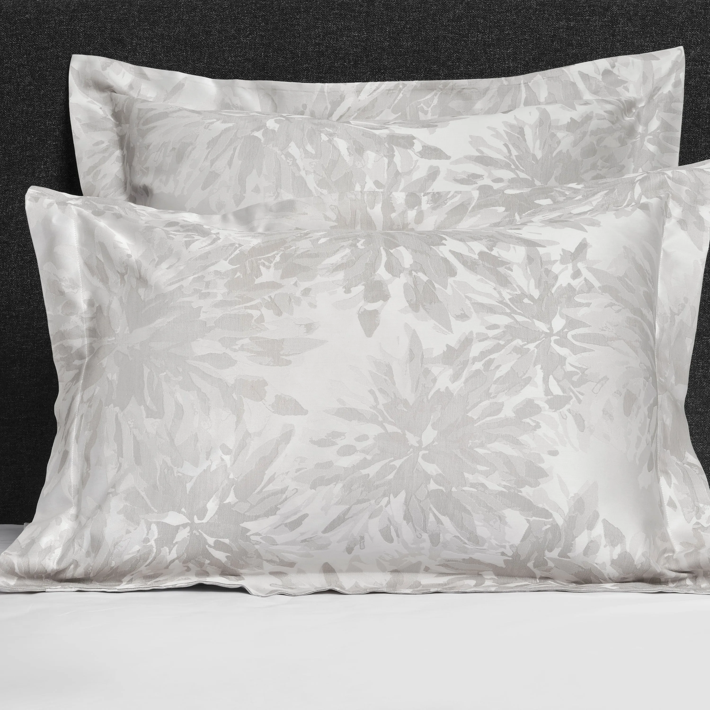 Noto Duvet   Sham