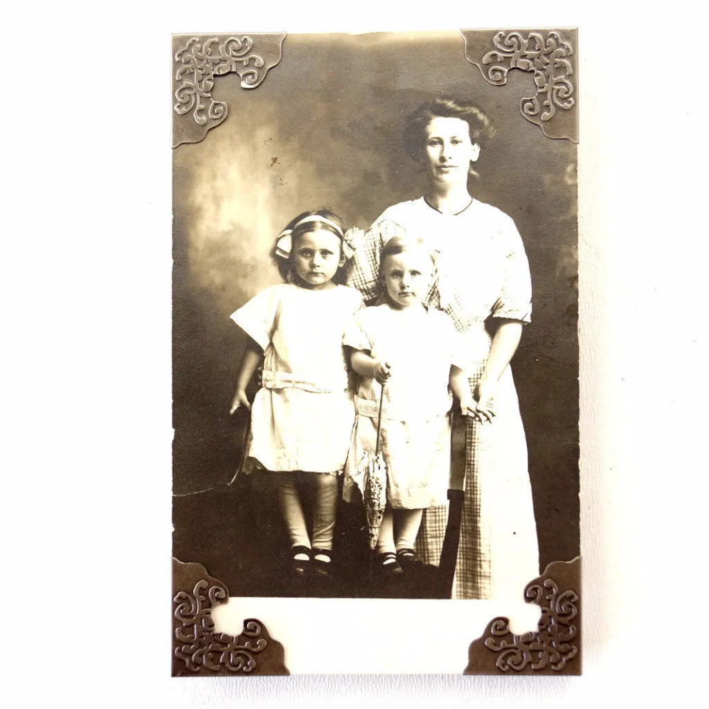 Ornate Metal Photo Corners in Antique Nickel Finish (Set of 4)