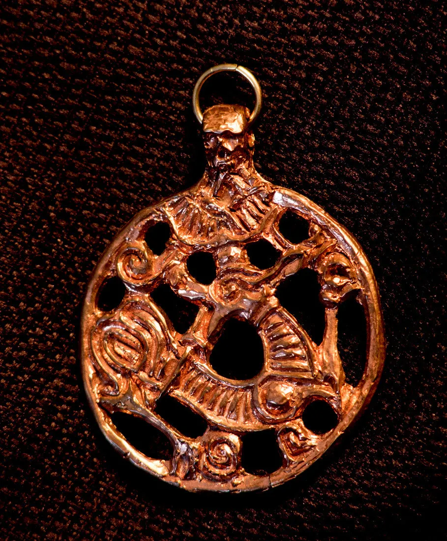 Pendant with animal, openwork - Y-40