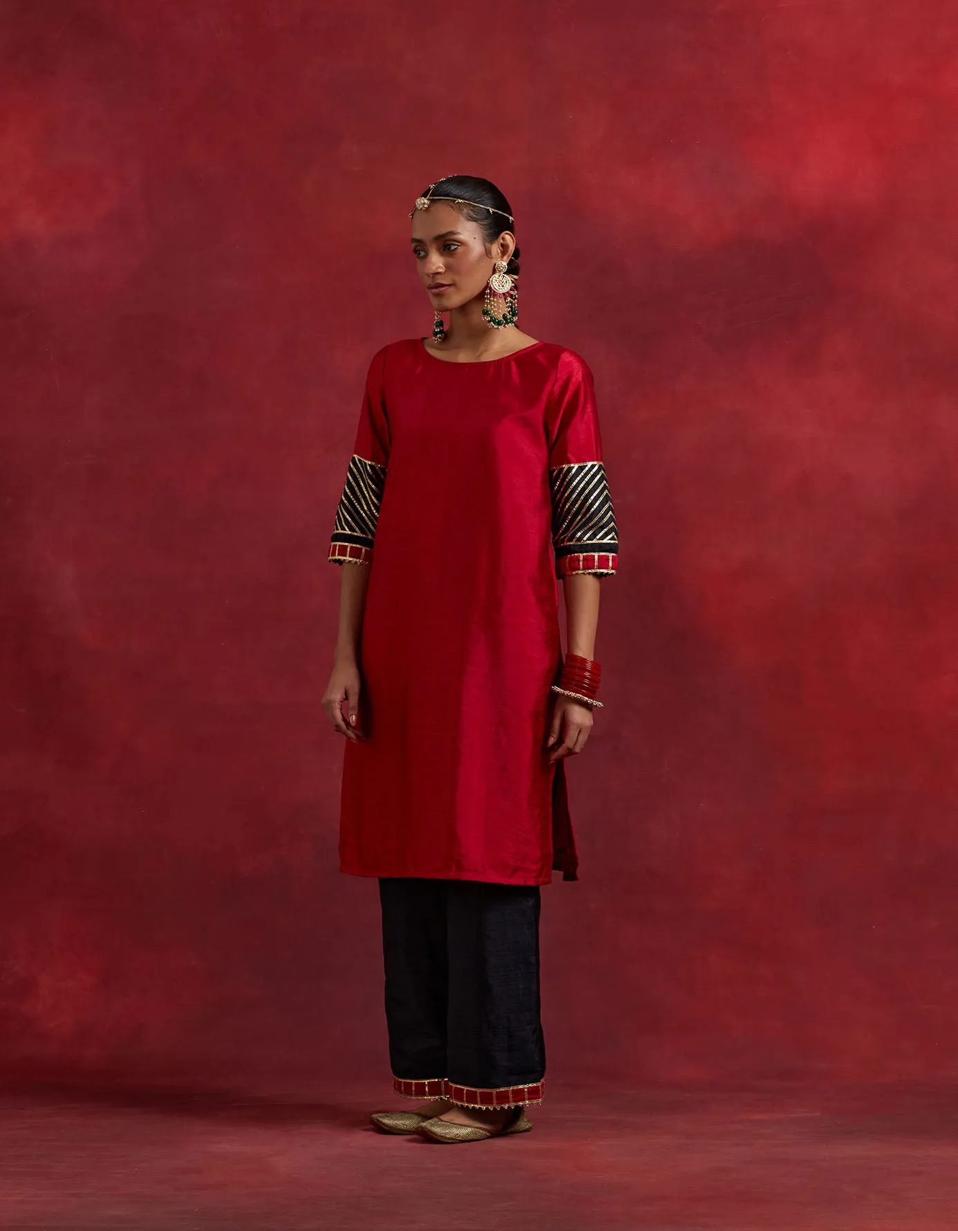 Red Black Raw Silk Jennifer Kurta Set (Set Of 2)