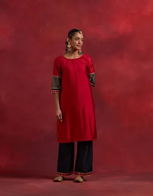 Red Black Raw Silk Jennifer Kurta Set (Set Of 2)