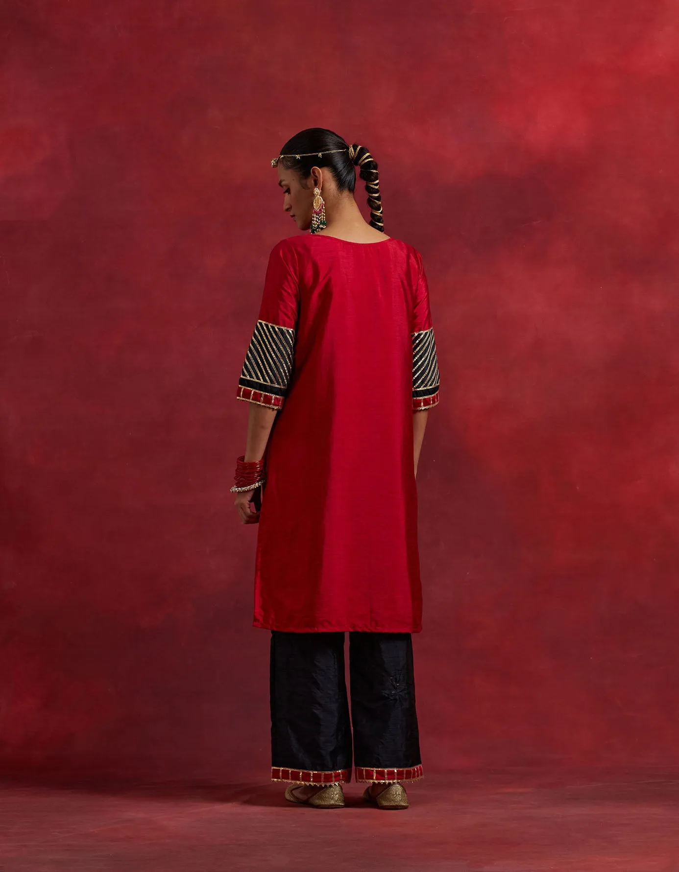 Red Black Raw Silk Jennifer Kurta Set (Set Of 2)