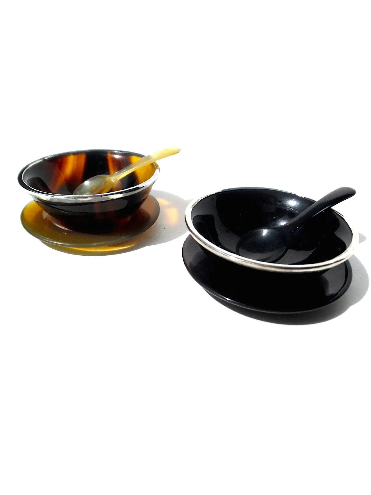 SALT AND PEPPER SET HORN AND STERLING SILVER