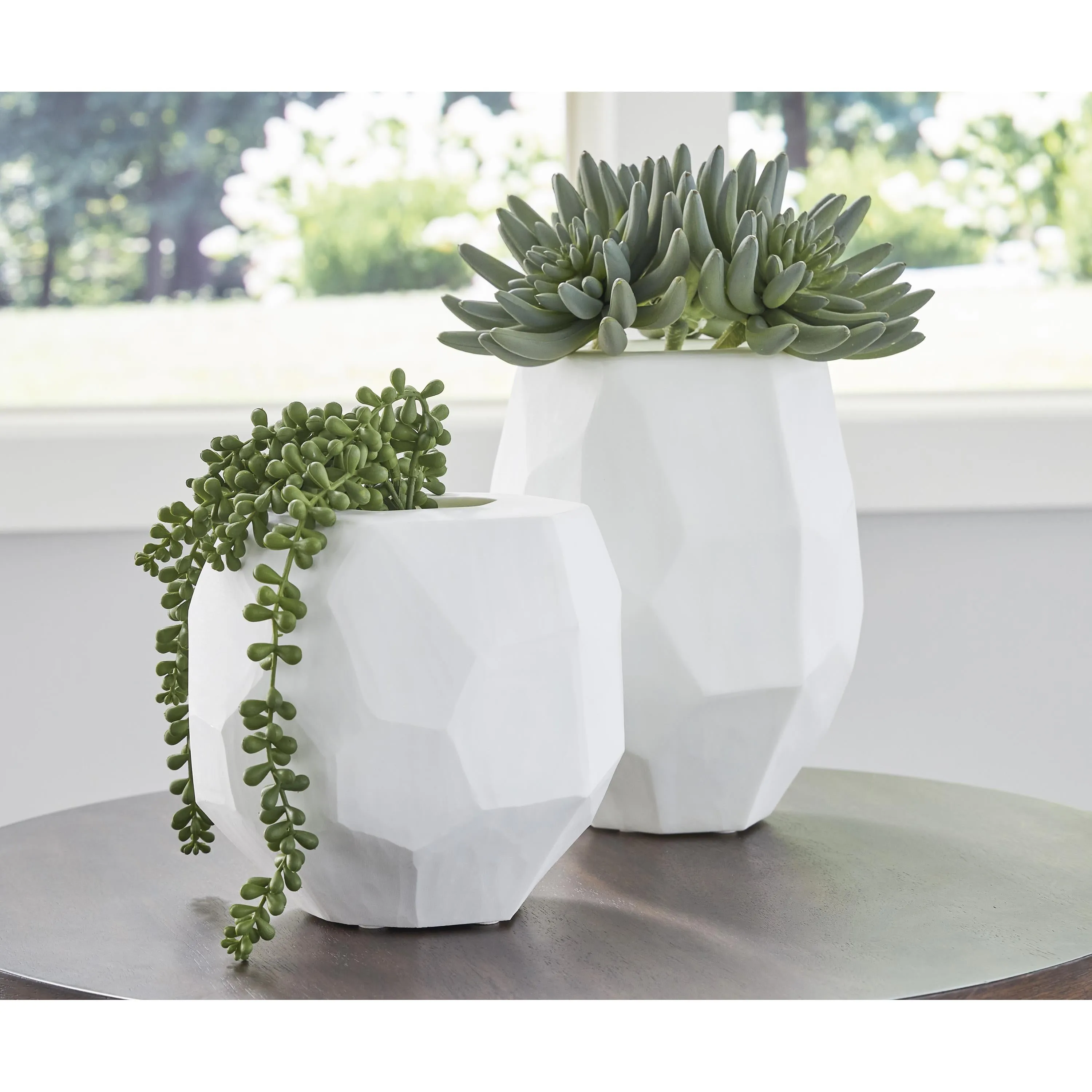 Signature Design by Ashley Karenton A2000720 Vase