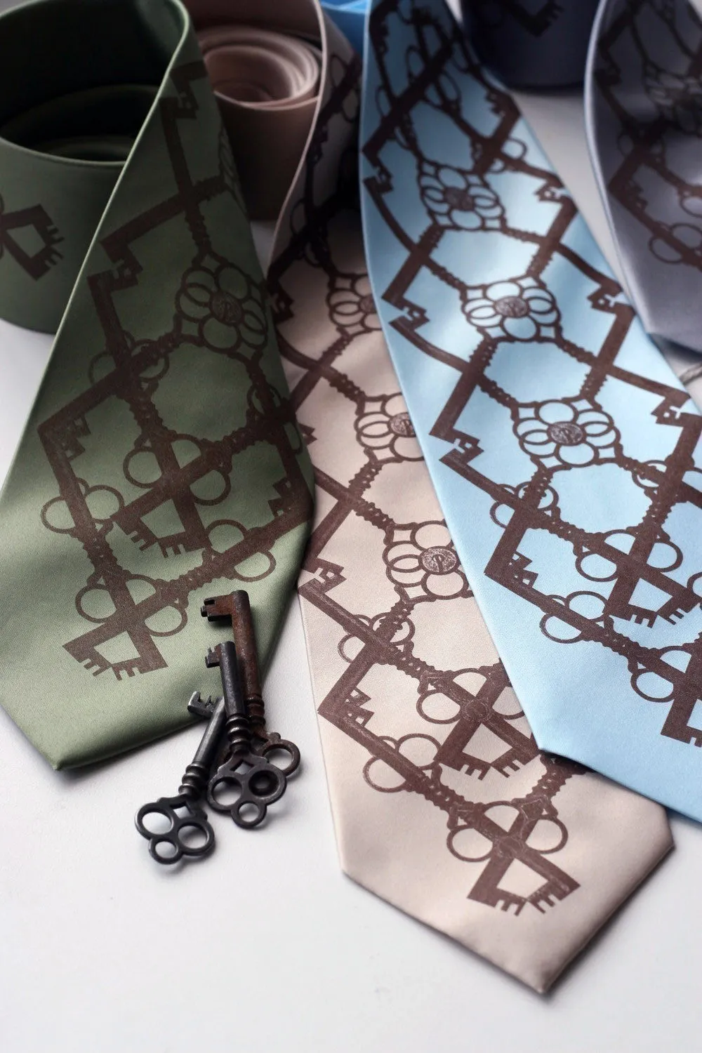 Skeleton Keys Necktie, Argyle Print Tie