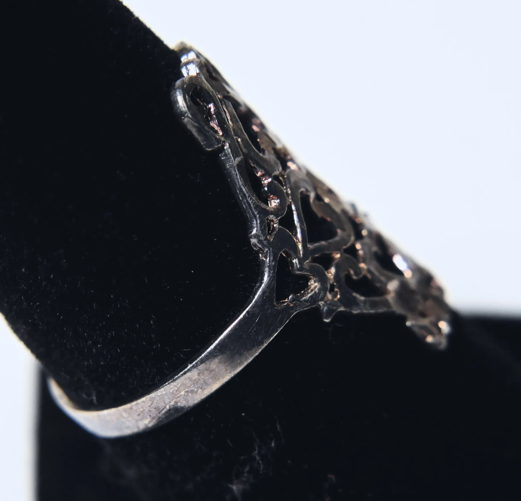 Sterling Silver Pierced Hearts Design Ring - Size 7