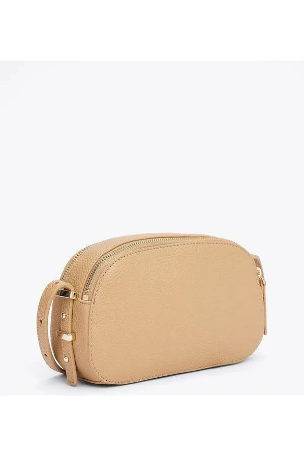 TH LEGACY CAMERA BAG