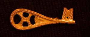 Viking Key - Large Openwork - Y-27
