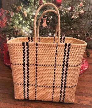 Virginia - L Open Tote
