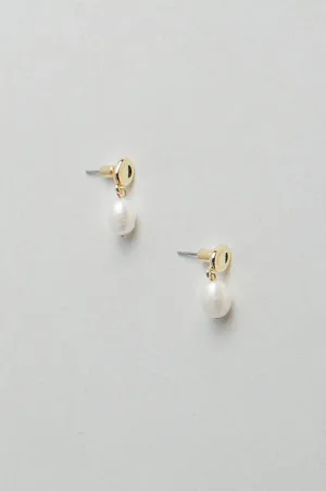 WATER PEARL DROP EARRINGS
