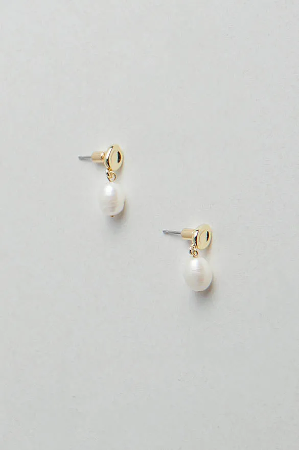 WATER PEARL DROP EARRINGS